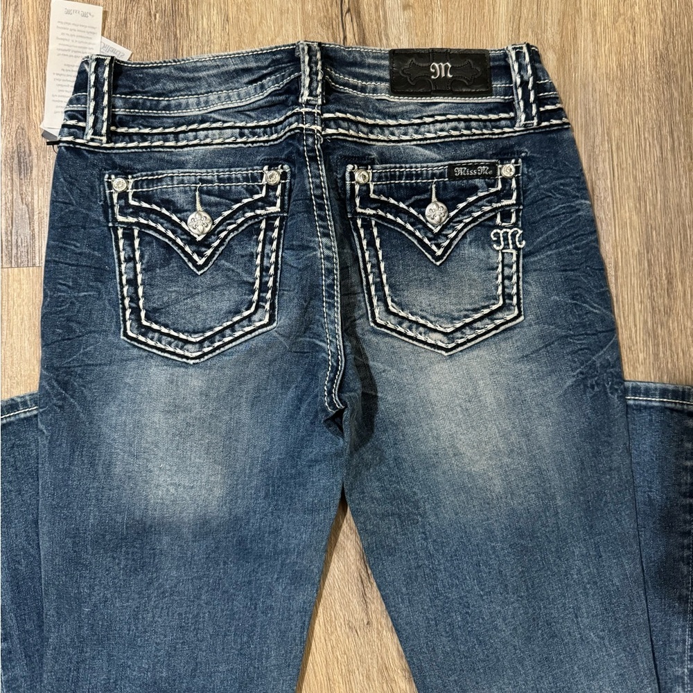 NEW WITH TAGS Miss Me bootcut